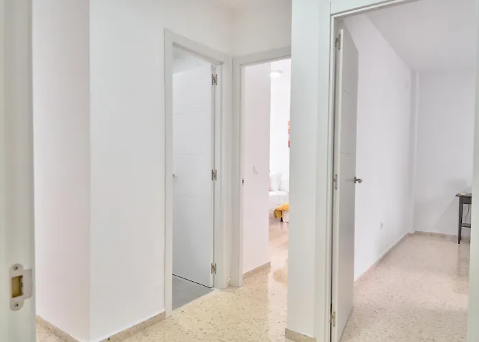 Tucuman 3 - Sunny 3-bedroom In Center Near