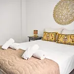 Tucuman 3 - Sunny 3-bedroom In Center Near Lägenhet *